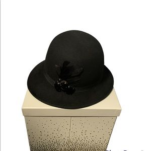 Beautiful Ninewest Womens  bucket hat